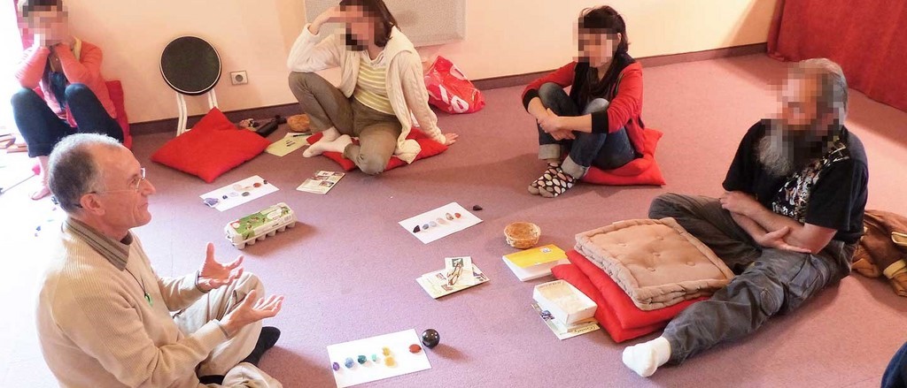 Gérard explique un exercice