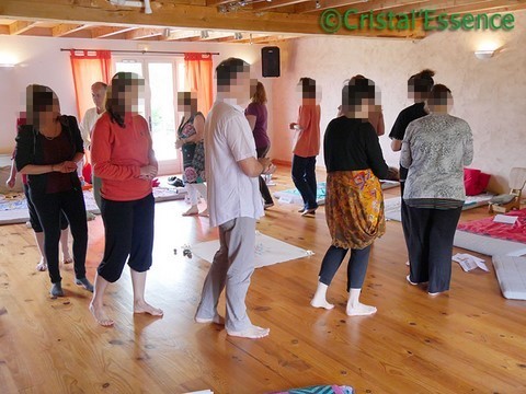 Exercice avec les pierres debout